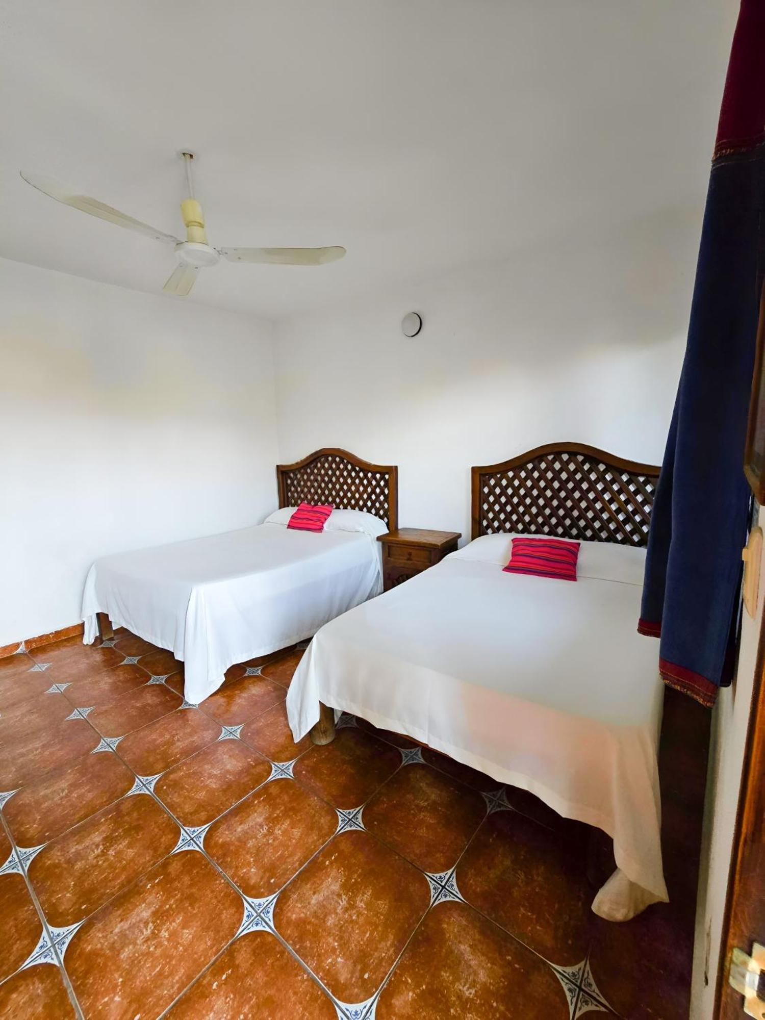 Hotel Villa Esmeralda Тустла-Гутьеррес Экстерьер фото